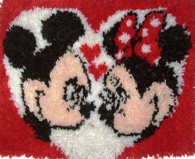 <tc>Mickey Mouse R-103</tc>